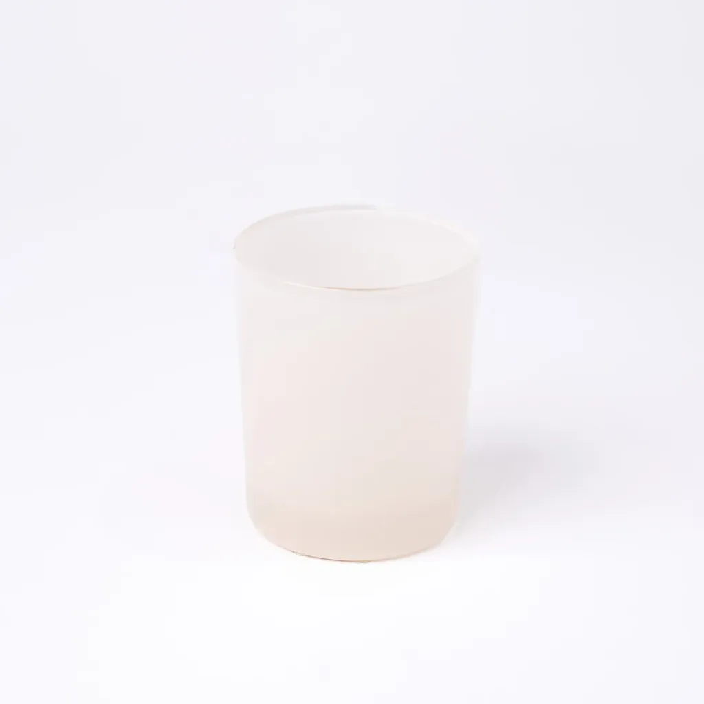 Color swatch on glass | Pink
