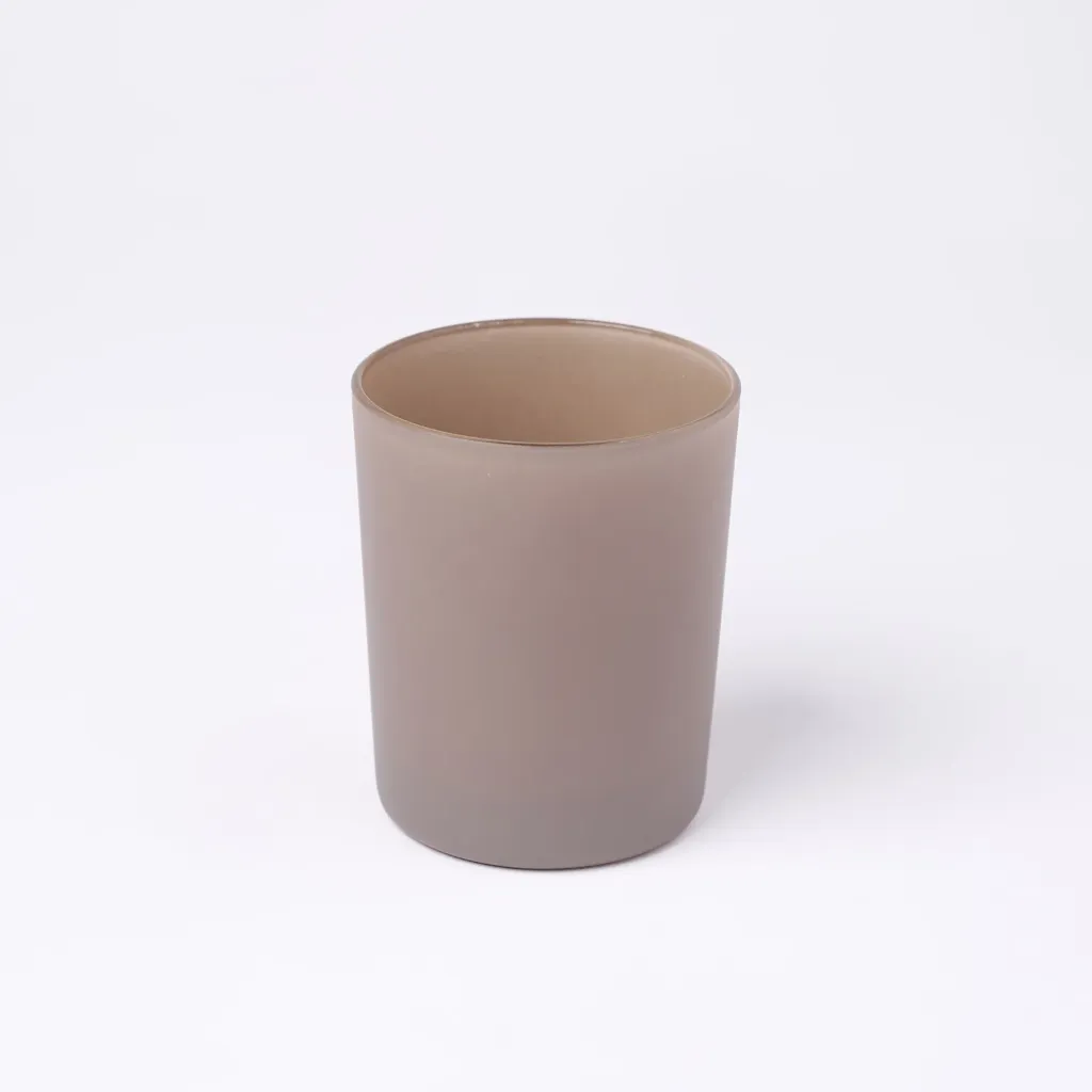 Color swatch on glass | Brown