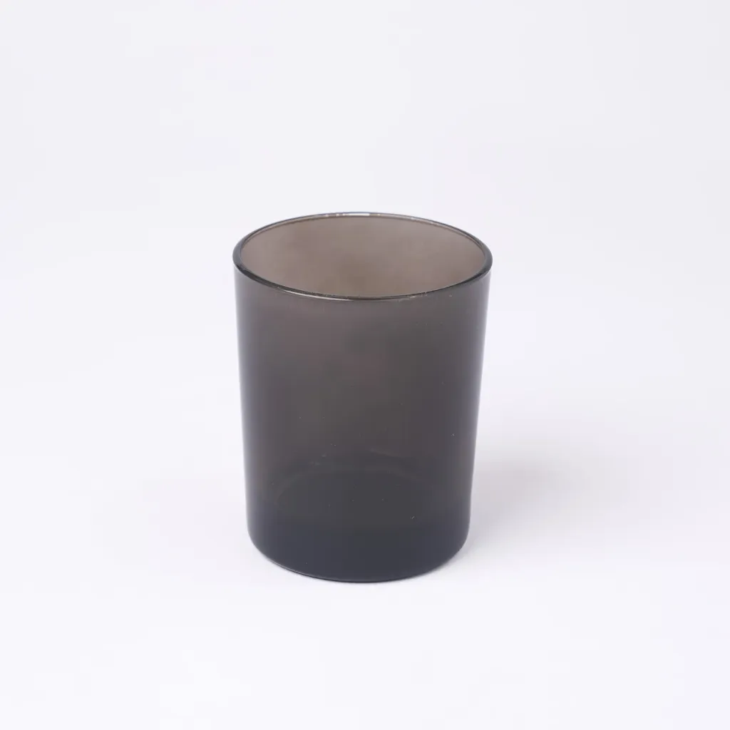 Color swatch on glass | Grey