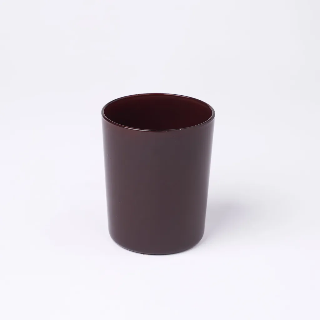 Color swatch on glass | Red