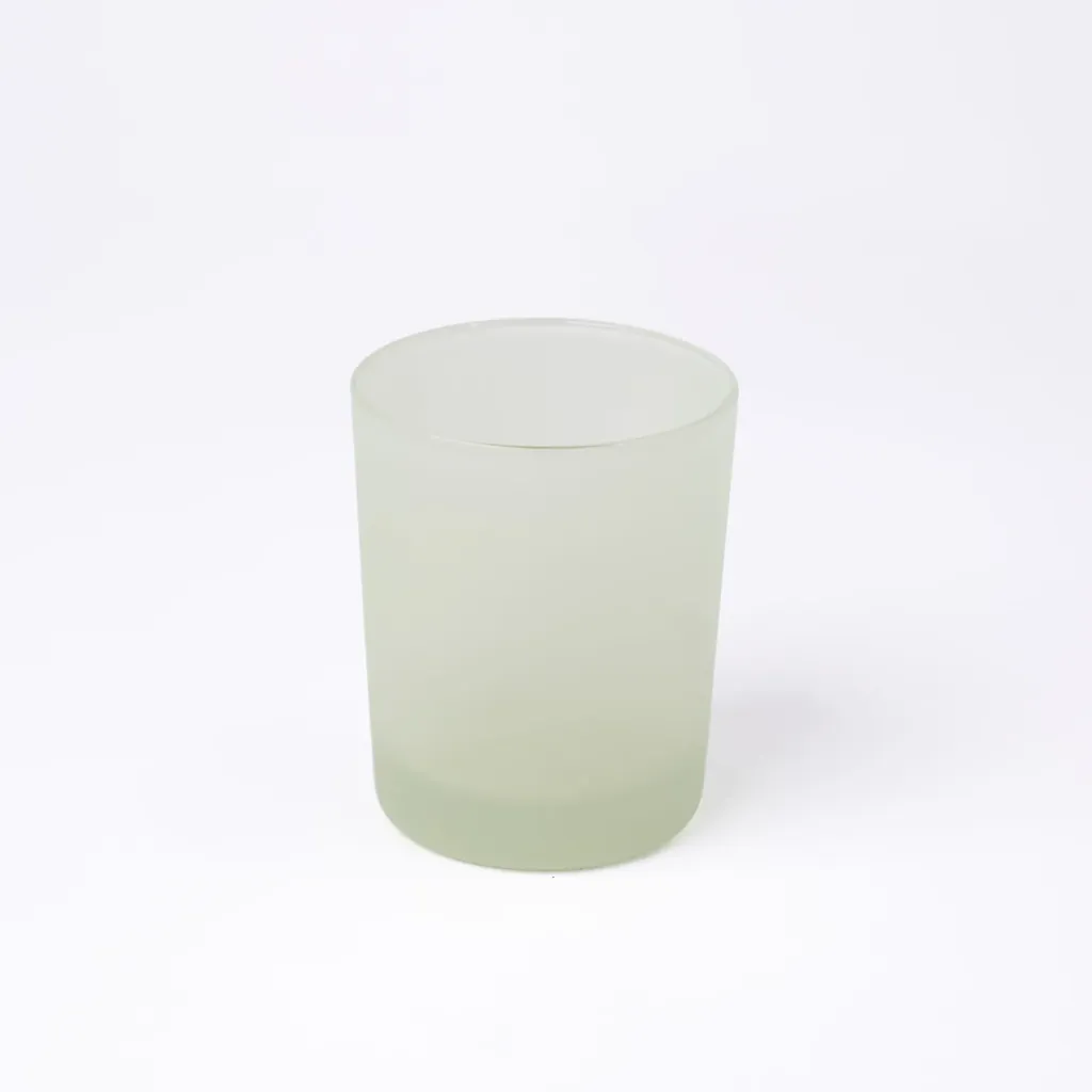 Color swatch on glass | Green