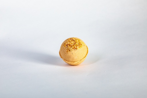 ROYAL RIAD bath bomb